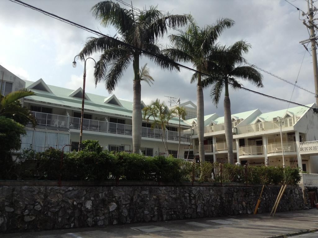 Готель Key West Club Okinawa Онна Екстер'єр фото