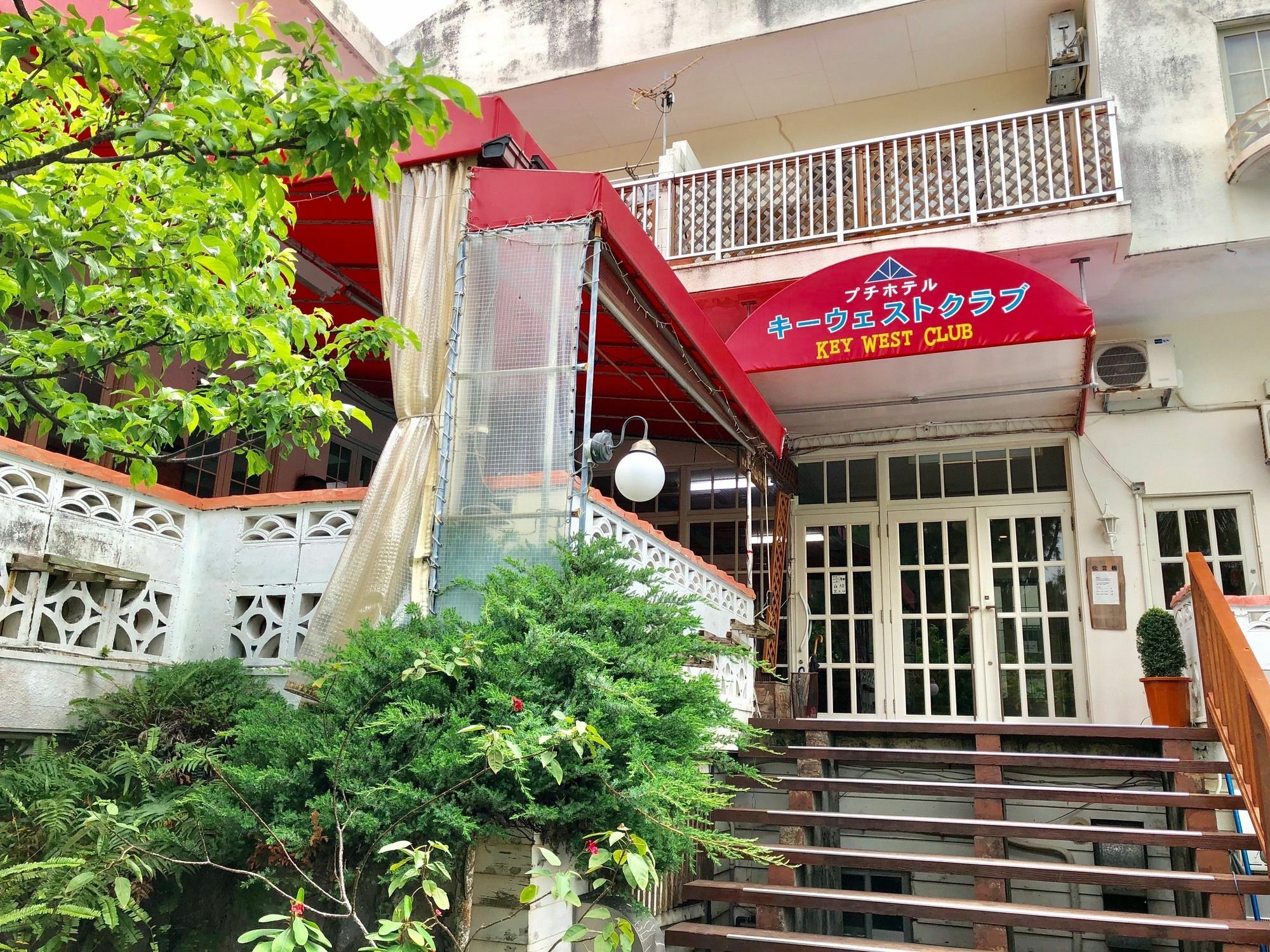 Готель Key West Club Okinawa Онна Екстер'єр фото